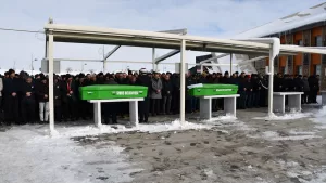 SİVAS (AA) – Asker oğullarını ziyarete gittikleri Adıyaman'da depremde hayatını