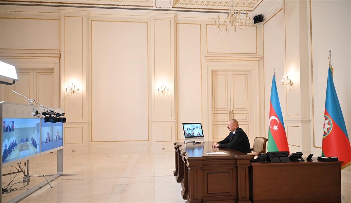 Cumhurbaşkanı Aliyev, Milli Eğitim Bakanı Özer'i kabul etti