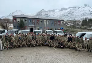 BATMAN/ŞIRNAK (AA) – Batman ve Şırnak'ta görevli jandarma personeli, polis