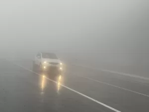 BOLU (AA) – D-100 kara yolunun Bolu Dağı kesiminde sis