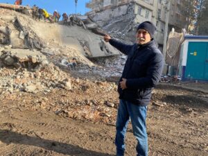 DİYARBAKIR (AA) – Bolu'dan gelen Abdullah Tevfik Görüş, Kahramanmaraş merkezli