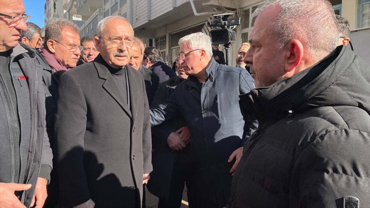 CHP Genel Başkanı Kılıçdaroğlu depremle ilgili Kahramanmaraş'ta açıklamada bulundu:
