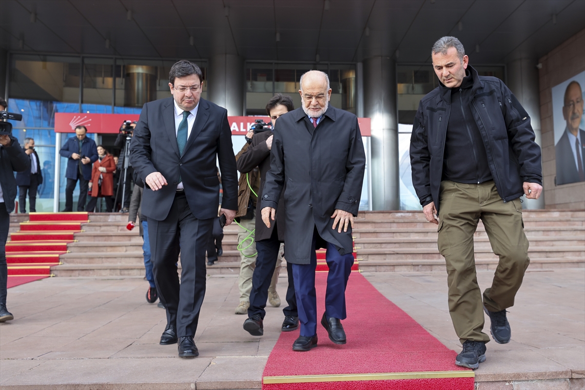 CHP Genel Başkanı Kılıçdaroğlu, Saadet Partisi Genel Başkanı Karamollaoğlu ile bir araya geldi