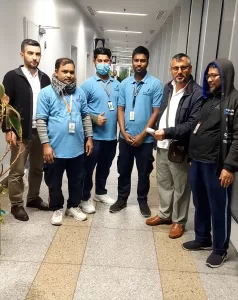 TRABZON (AA) – Cidde Havalimanı temizlik görevlileri, "asrın felaketi" olarak