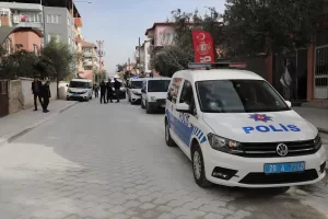 DENİZLİ (AA) – Denizli'nin Merkezefendi ilçesinde bir kişi kavga sırasında