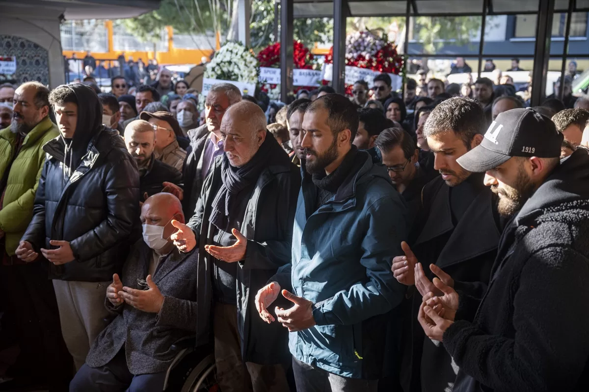 Depremde hayatını kaybeden milli basketbolcu Nilay Aydoğan, İstanbul'da defnedildi