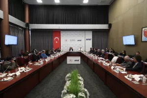 - Depremin ardından elde edilen tüm veriler, deprem sonrası kısa,