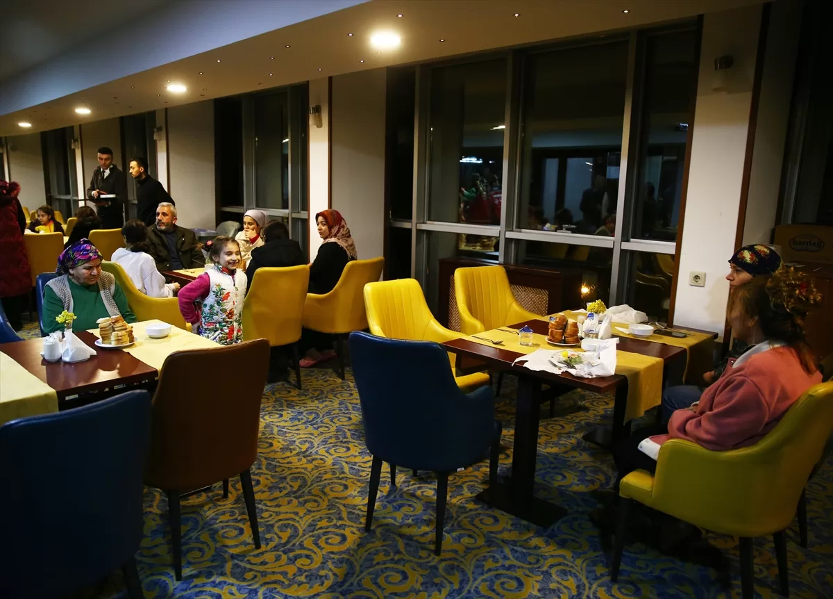 Depremzedeler Giresun'da otel ve yurtlara yerleştiriliyor