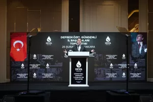 - "(Deprem bölgesinde) Acilen barınma ihtiyacının çözülmesi gerekiyor" 