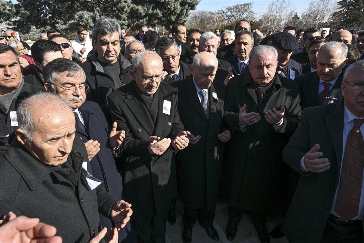 Eski CHP Genel Başkanı Baykal son yolculuğuna uğurlandı