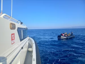 İZMİR (AA) – İzmir'in Seferihisar ve Urla ilçeleri açıklarında 41