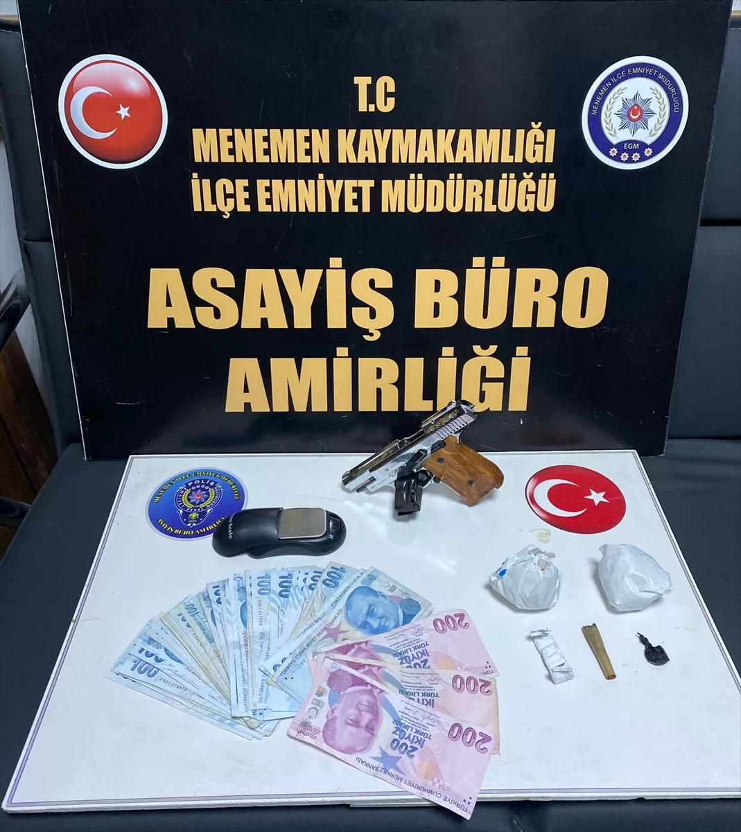 İzmir'de minibüsünde uyuşturucu bulunan şüpheli tutuklandı