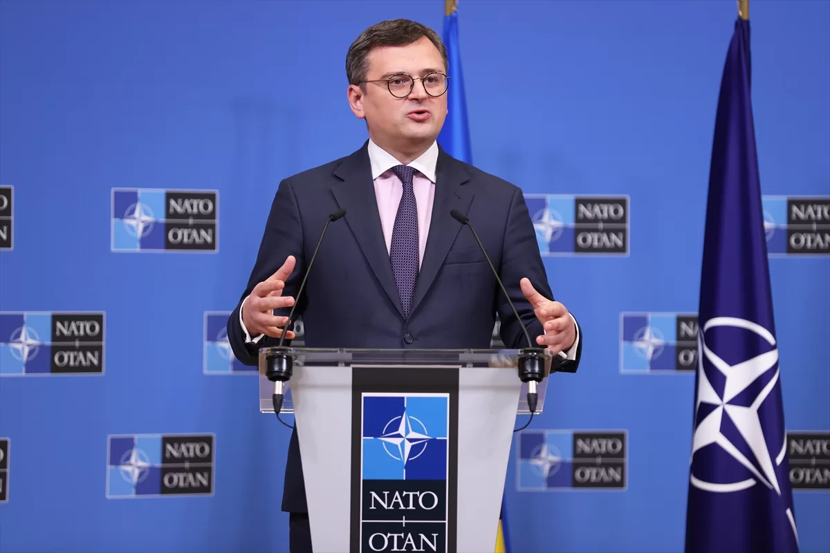 NATO, AB ve Ukrayna silah ve mühimmat üretimini hızlandırmanın yollarını arıyor