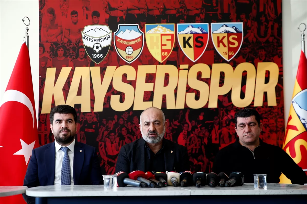 Kayserispor Başkanı Ali Çamlı, Onur Bulut'un takımdan gidiş şekline tepkili: