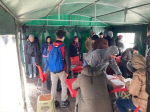 KONYA (AA) – Konya ve Aksaray'da vatandaşlar, Kahramanmaraş merkezli ve