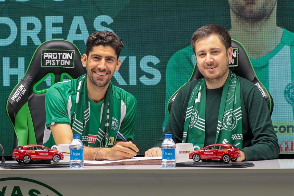 Konyaspor, Andreas Bouchalakis'i transfer etti