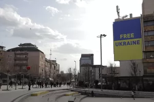 PRİŞTİNE (AA) – Ukrayna-Rusya savaşının 1. yılı nedeniyle Kosova Meclisi'nde