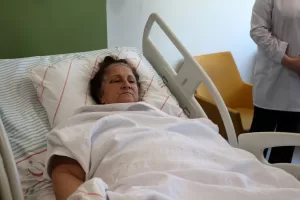 MANİSA (AA) – Kahramanmaraş merkezli depremlerde enkaz altında kalarak yaralanan