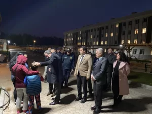 MUĞLA (AA) – Muğla Valisi Orhan Tavlı, deprem bölgesinden tahliye