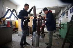 MUŞ (AA) – Muş'ta meslek lisesi öğrencileri, öğretmenleriyle birlikte Kahramanmaraş