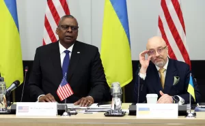 BRÜKSEL (AA) – NATO ülkelerinin savunma bakanları, Rusya ile savaşında