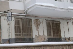 NİĞDE (AA) – Kahramanmaraş merkezli depremlerin hissedildiği Niğde ve Sivas'ta