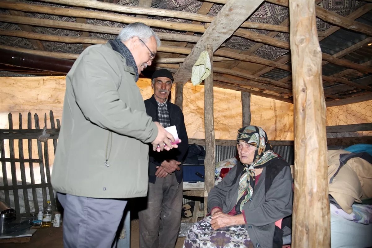 MUŞ (AA) – Kahramanmaraş'ın Nurhak ilçesinde yaşayan 83 yaşındaki Elif