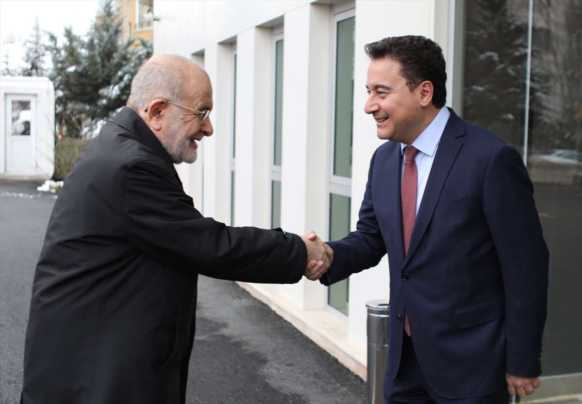 Saadet Partisi Genel Başkanı Karamollaoğlu'ndan DEVA Partisi Genel Başkanı Babacan'a ziyaret