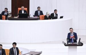 TBMM (AA) – TBMM Genel Kurulunda, sözleşmeli araştırma görevlilerinin kadroya