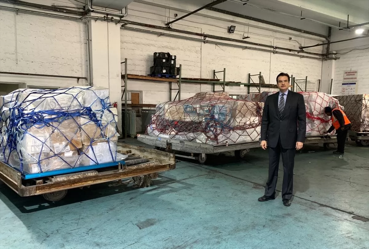 Türkiye'nin Tunus Büyükelçiliği, depremzedeler için toplanan yardımların ikinci kısmını gönderdi