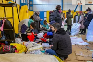 VAN (AA) – Van ve Muş'ta vatandaşlar, "asrın felaketi" olarak