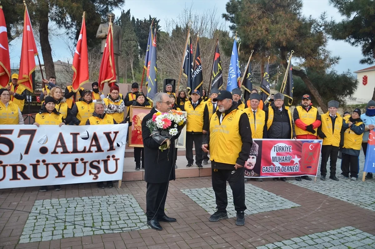 “57. Alay” için Tekirdağ'dan yola çıkan gönüllüler Gelibolu'ya geldi