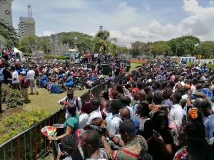 ABUJA (AA) – ABD Başkan Yardımcısı Kamala Harris, Afrikalıları, dünyanın