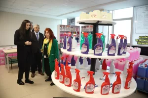 - "Türk halkı olarak asrın felaketinde asrın dayanışmasını gösteriyoruz"