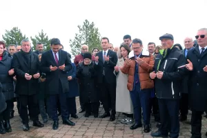 SİVAS (AA) – Halk ozanı Aşık Veysel Şatıroğlu'nun vefatının 50.