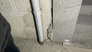 - 5 katlı bina tahliye edilerek mühürlendi 