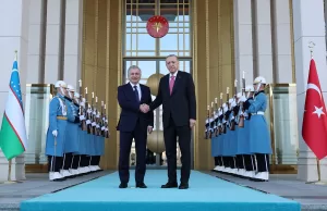 ANKARA (AA) – Cumhurbaşkanı Recep Tayyip Erdoğan, Özbekistan Cumhurbaşkanı Şevket