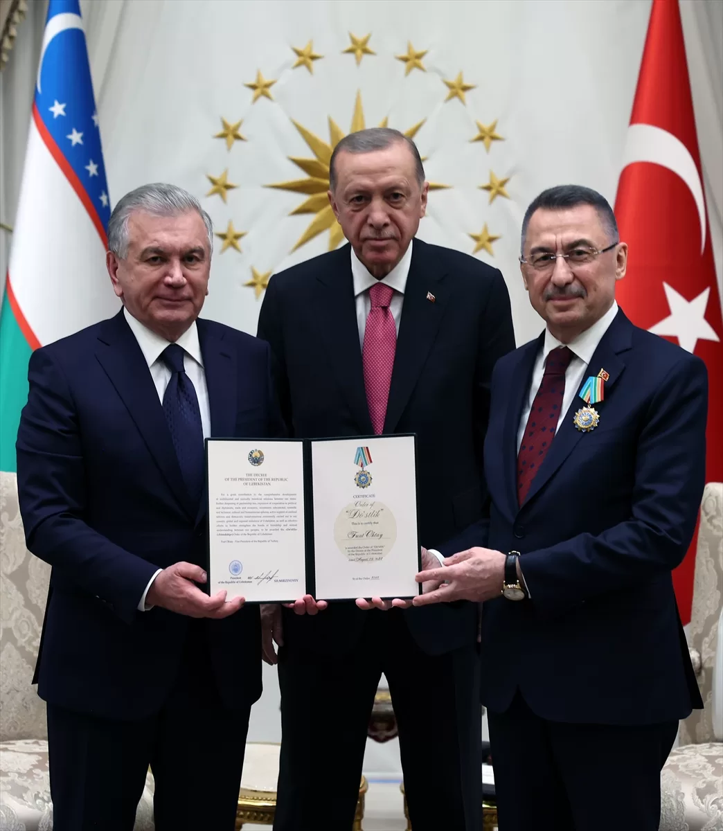 Cumhurbaşkanı Yardımcısı Oktay'a Özbekistan'dan Dostluk Nişanı