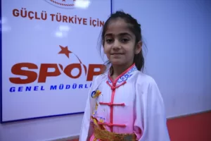 DİYARBAKIR (AA) – AYDIN ARİK – Diyarbakırlı depremzede kardeşlerden 11