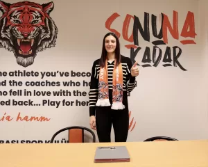 İSTANBUL (AA) – Eczacıbaşı Dynavit Kadın Voleybol Takımı, sekiz yıldır