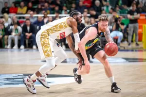 - Frutti Extra Bursaspor: 89 - Umana Reyer Venice: 73