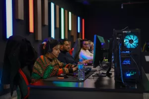 - Vatandaşları SMS yoluyla bilgilendiren merkez, barınma ve toplanma alanları