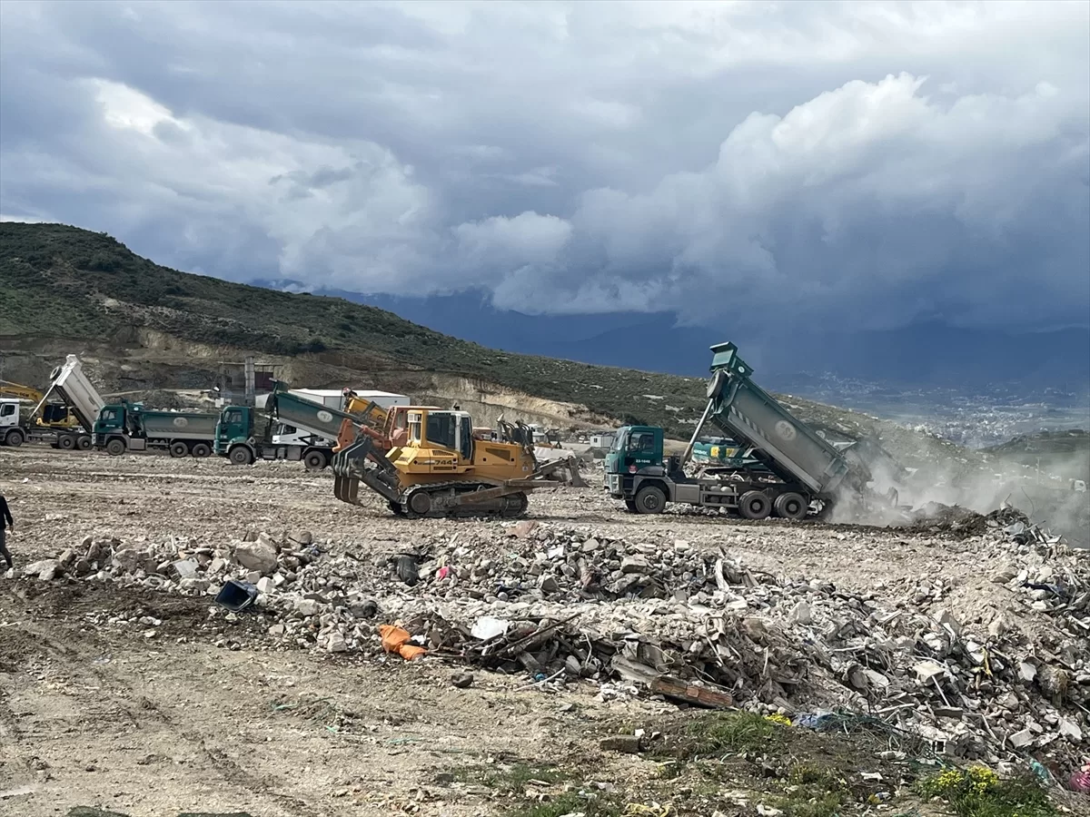 GEKADER'den “Deprem bölgesindeki enkazların dönüşümüne bir an önce başlanılmalı” çağrısı