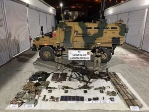 HAKKARİ (AA) – Hakkari'nin Yüksekova ilçesi kırsalında dün 4 PKK'lı