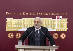 - "Yürütme düzeyinde afet bakanlığına, Meclis düzeyinde acil durumlar ve