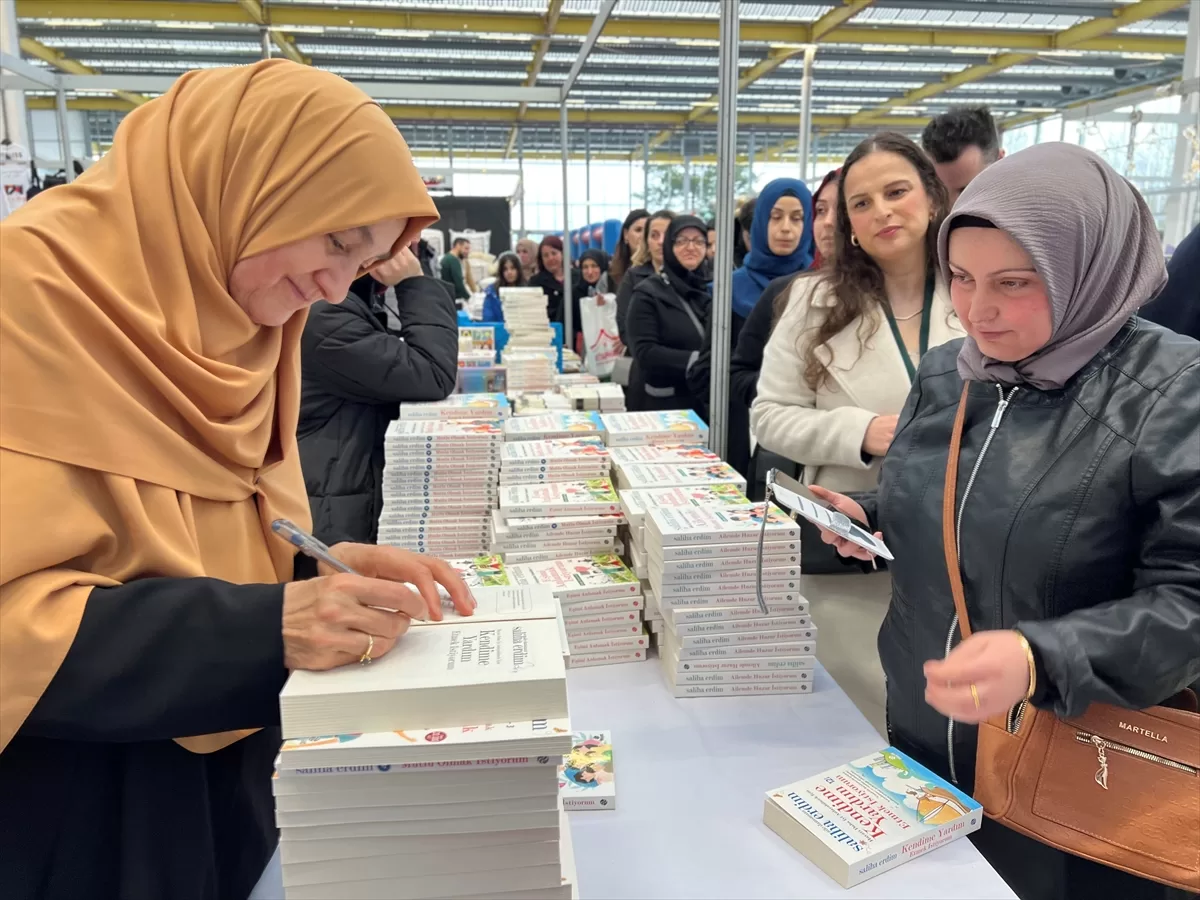 Hollanda'da “Türkiye Depremi Yardımlaşma Etkinliği” düzenlendi