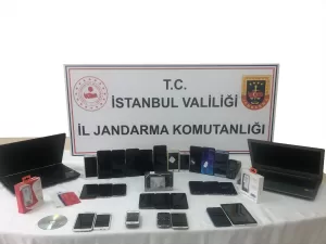 İSTANBUL (AA) – İstanbul'da alışveriş yapılan web sitelerini kopyalayarak vatandaşları