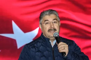 OSMANİYE (AA) – "Kral Şakir: Mikrop Avcıları-Cumburlop" filmi, vizyona girmeden