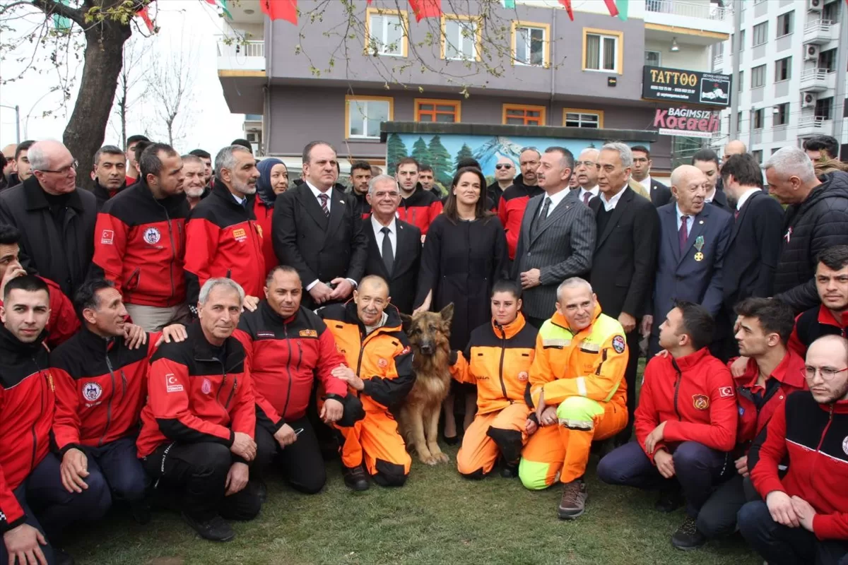 Macaristan Cumhurbaşkanı Novak, Kocaeli'de kahraman köpek “Mancs”in heykelinin açılışında konuştu: