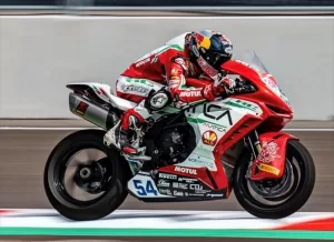 ANKARA (AA) – Milli motosikletçi Bahattin Sofuoğlu, Endonezya'da düzenlenen Dünya